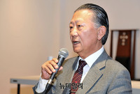 [포토] 축사하는 신철식 이승만건국대통령기념사업회 회장