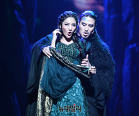 [포토] 뮤지컬 엑스칼리버, 열연하는 정은아-김준현