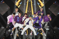 [포토] 아이돌그룹 디크런치, 파워풀 무대