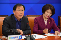 [포토] 발언하는 윤후덕 민주당 민생입법추진단 단장