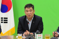 [포토] 모두발언 하는 최승재 소상공인연합회 회장