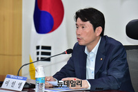 [포토] 축사하는 이인영 더불어민주당 원내대표