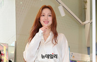 [포토] 이성경, 각선미 뽐내며 입장