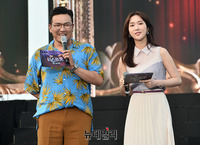 [포토] 백령도서 열린 콘서트 사회 맡은 'MC딩동-조승희'