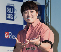 [포토] KCM "동네앨범, 즐겁게 촬영했어요"