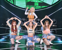 [포토] 시크한 무대 선보이는 걸그룹 시크엔젤