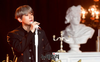 [포토] 타이틀 '유엔 빌리지'로 솔로로 돌아온 엑소 백현