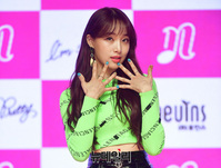 [포토] 네이처 새봄, 네일아트 포즈