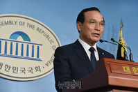 [포토] 김중로 "동해 이어 서해도 뻥뚫린 안보태세"