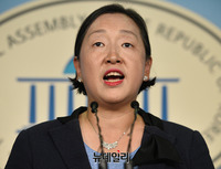 [포토] 인지연 "세금 헛되게 쓴 박원순 시장 책임져야"