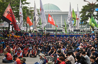 [포토] 민노총, 국회 앞 '총파업' 대회 