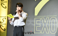[포토] 새로운 엑소유닛 '세훈-찬열' 소개하는 수호