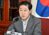 [포토] 모두발언하는 유기준 사개특위원장 내정자