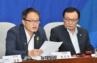 [포토] 민주당 확대간부회의, 발언하는 박주민