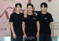 [포토] 뮤지컬 '시라노' 주역들 "많은 관심 부탁드려요"