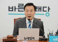 [포토] 모두발언 하는 손학규 바른미래당 대표