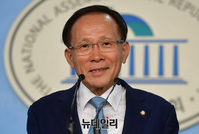 [포토] 내정소감 밝히는 이수혁 주미대사 내정자