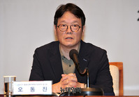 [포토] 인사말하는 오동진 충북국제무예액션영화제 총감독