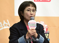 [포토] 개그우먼 송은이 "영화의 모든 정보, 파헤칩니다"