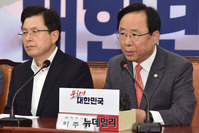 [포토] 모두발언하는 이주영 한국당 의원