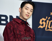 [포토] 그레이, 훈훈한 비주얼