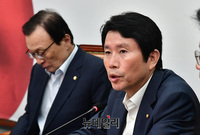 [포토] 발언하는 이인영 더불어민주당 원내대표