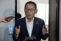 [포토] 국회 법사위 전체회의 앞서 기자회견 갖는 김도읍