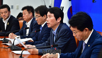 [포토] 발언하는 이인영 더불어민주당 원내대표