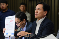 [포토] 김진태 "조국은 리플리 증후군?"