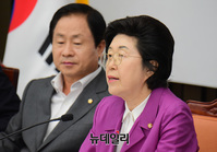 [포토] 조국 후보자 관련 발언하는 이은재 한국당 의원