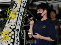  [포토] 조국 딸 '입시비리' 의혹 규탄 발언하는 고려대 학생