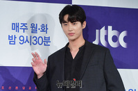 [포토] 변우석, 꽃파당 4인방