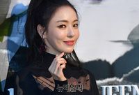 [포토] 이다희, 남심 훔치는 손하트