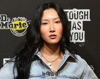 [포토] 마마무 화사, 섹시한 눈빛 