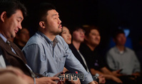 [포토] 행동하는자유시민 토크콘서트 참석한 김상현 국대떡볶이 대표