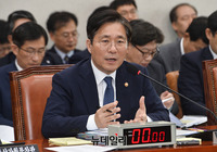 [포토] 국정감사, 답하는 성윤모 산자부 장관