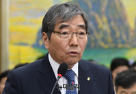 [포토] 발언하는 윤석헌 금융감독원장
