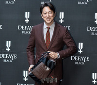 [포토] '가을 남자' 아나운서 한석준