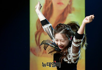 [포토] 송하예, 신곡 '새 사랑' 쇼케이스 신나