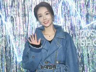 [포토] 린지, 여성미 물씬 