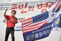 [포토] 한국당 국정 대전환 촉구 국민 보고대회, 발언하는 김진태