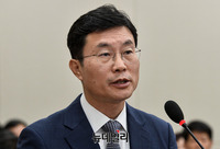 [포토] 질의에 답하는 서득현 티센크루프엘리베이터 대표