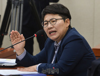 [포토] 질의하는 임이자 한국당 의원