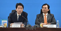 [포토] '서울시 예산' 관련 발언하는 이인영 원내대표