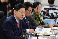 [포토] 국회 찾은 김경수 경상남도지사