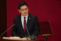 [포토] 교섭단체 대표연설 하는 오신환 원내대표