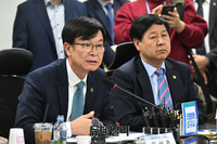 [포토] 당정청 지방정부 합동회의 참석한 김상조 정책실장