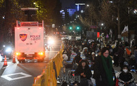 [영상] 54일 맞은 청와대 철야농성장, 경찰 "6시 이후 저녁집회 불허" 통보