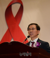 [포토] 기념사하는 이재규 전 한국마약퇴치운동본부 대구본부장