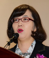 [포토] 환영사 하는 김지연 한국가족보건협회 대표